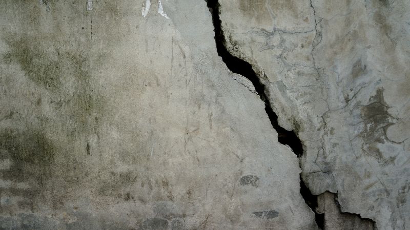 Signs of Foundation Sinking